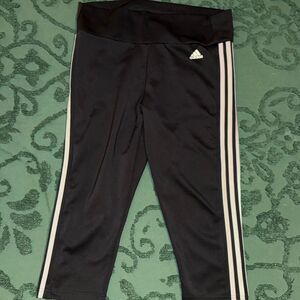 ADIDAS black capri leggings with white stripes, Women’s XL